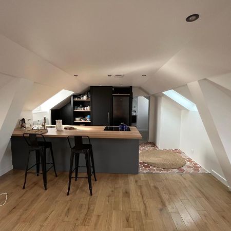 Ferienwohnung Sur Les Toits De Fontainebleau - Hypercentre Exterior foto