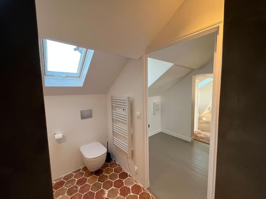 Ferienwohnung Sur Les Toits De Fontainebleau - Hypercentre Exterior foto